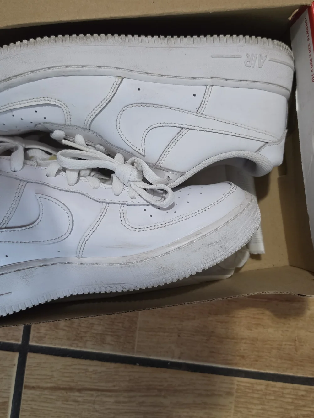 7y Nike Air Force 1 Low White Sneakers